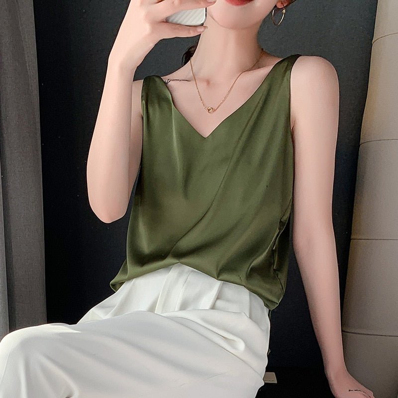 | Women’s Classic Relaxed Fit Draped Satin Tank