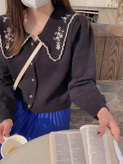 Alicia Classic Doll Collar Embroidery Knitted Cardigan