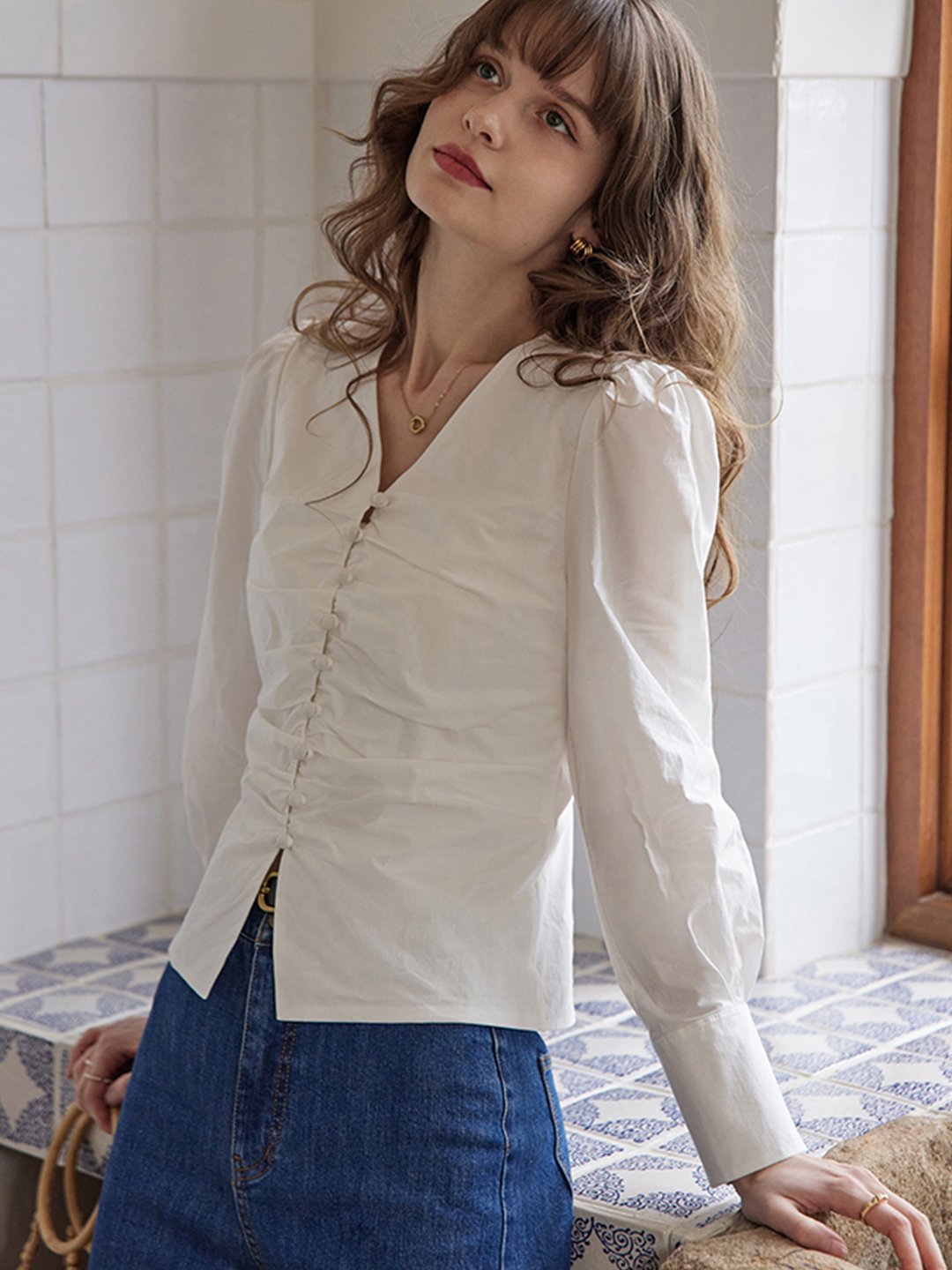 Jasmine Elegant V-Neck Puff sleeve Top-White