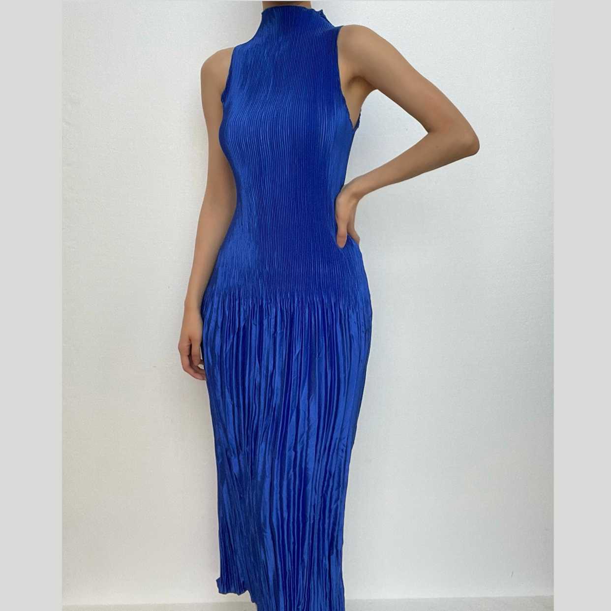 Plisse Pleated Mock Neck Sleeveless Bodycon Midi Dress