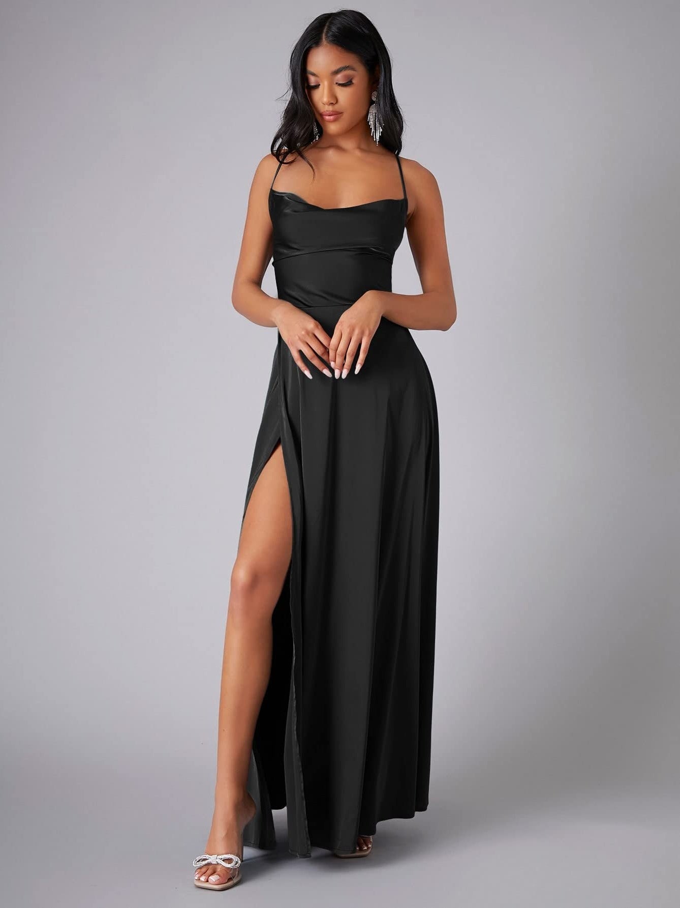 Slimming, Figure-hugging Backless Halter-neck Long Dress