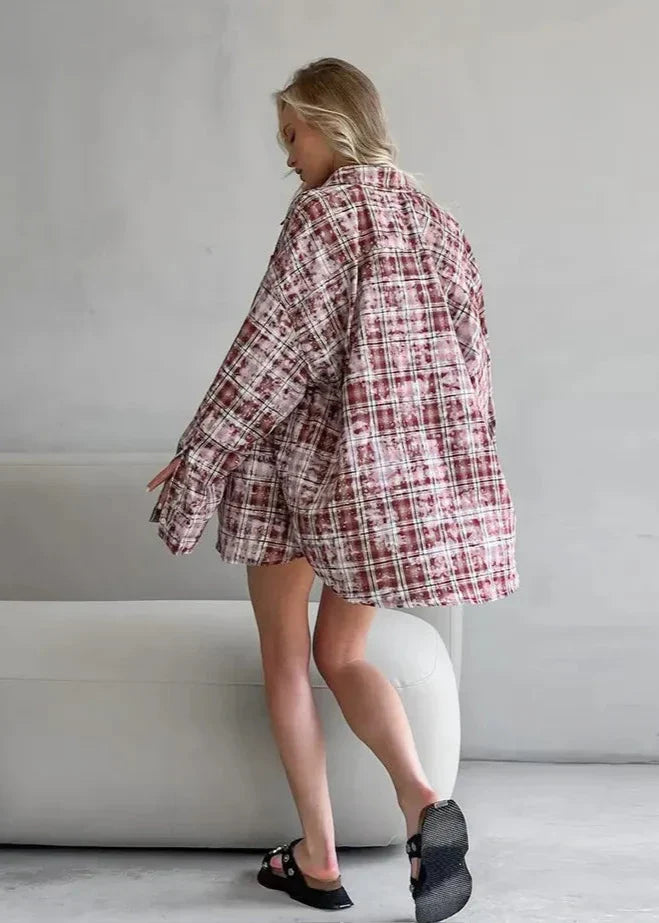 Vintage Plaid Oversized Shirt - Long Sleeve Casual Essential
