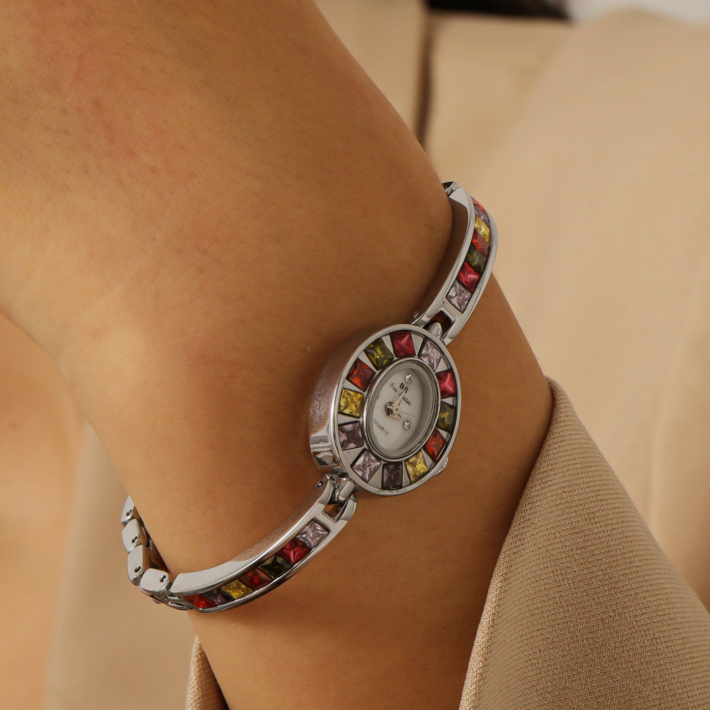 Luxurise® Livia