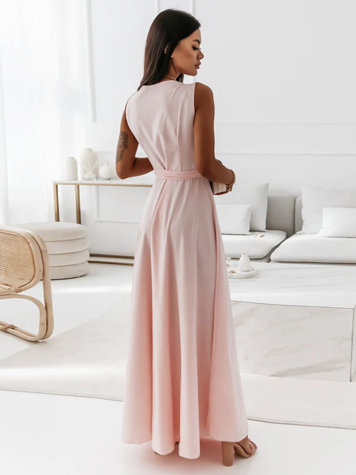 Soft Pink V-Neck Dresses Lace Up Sleeveless Layered Prom Maxi Dress 2026