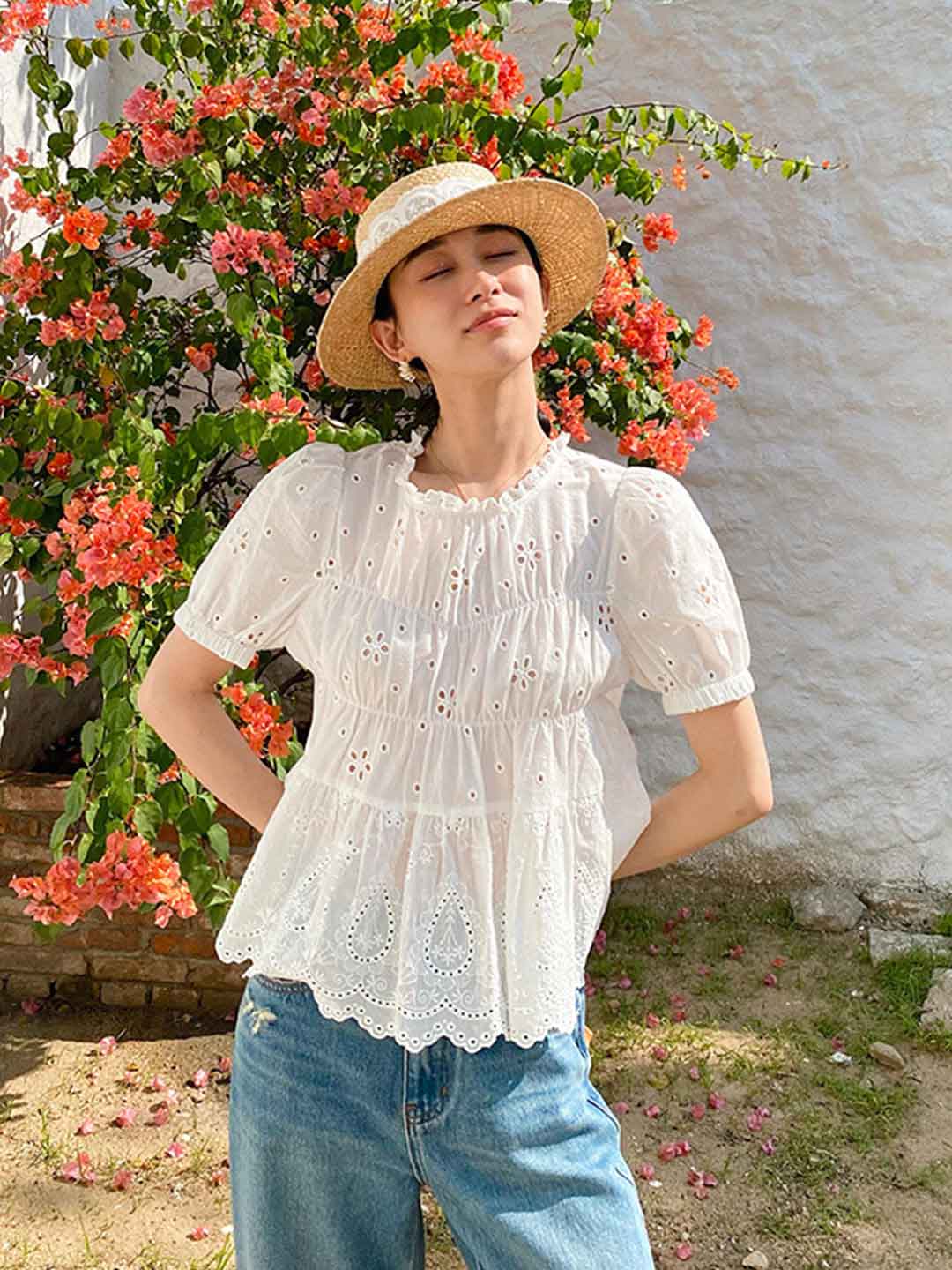 Arianna Retro Auricular Puff Sleeve Embroidered Top