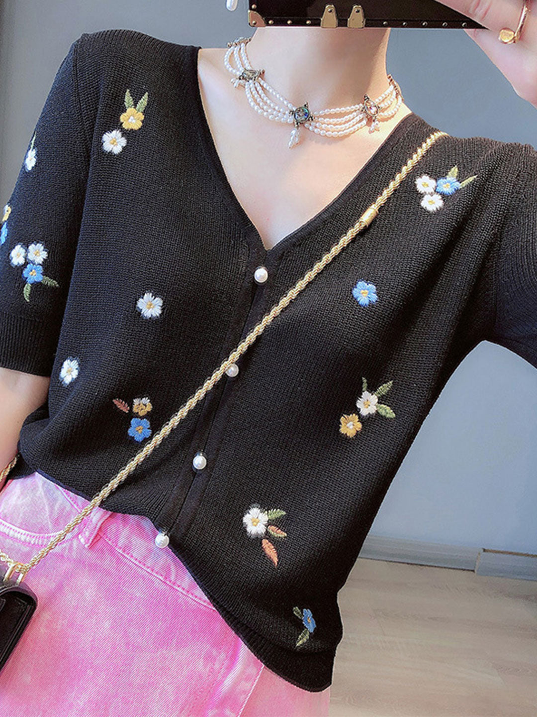 Rachel Embroidered Puff Sleeve Knitted Top