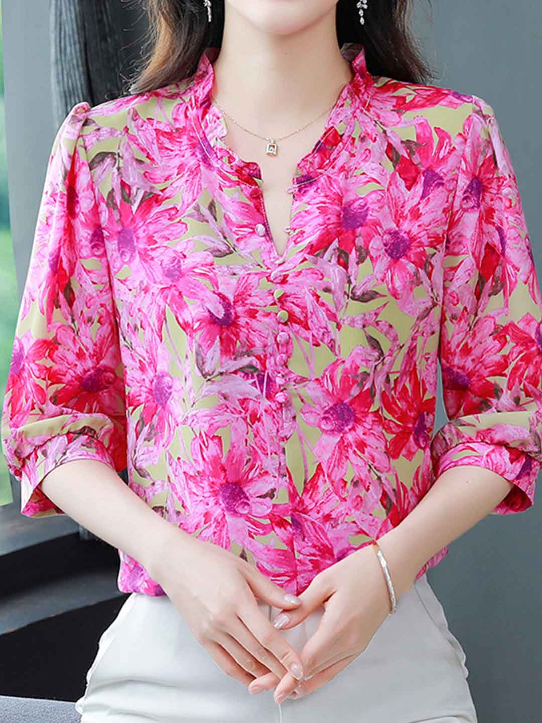 Bailey Loose V-neck Floral Ruffle Chiffon Top