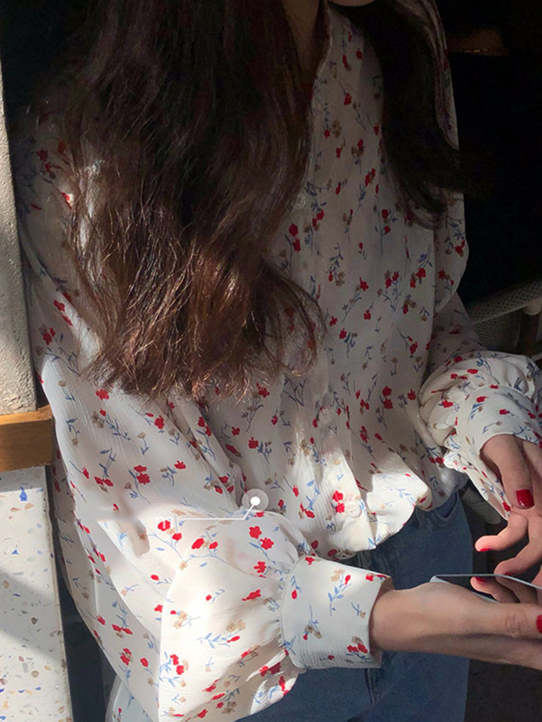 Adela Vintage Floral Print Crew Neck Blouse