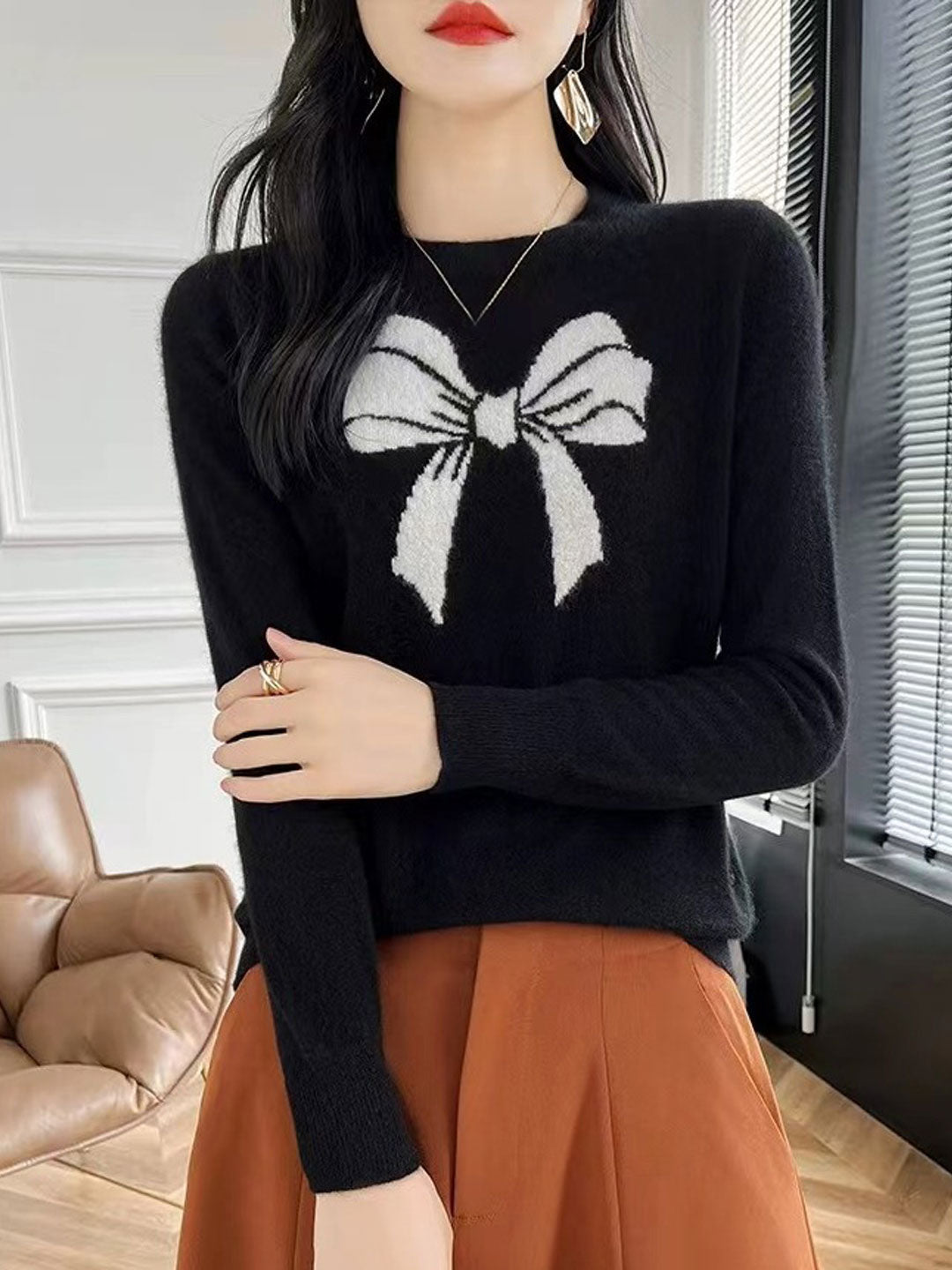 Charlotte Loose Crew Neck Bow Jacquard Knitted Top-Pink