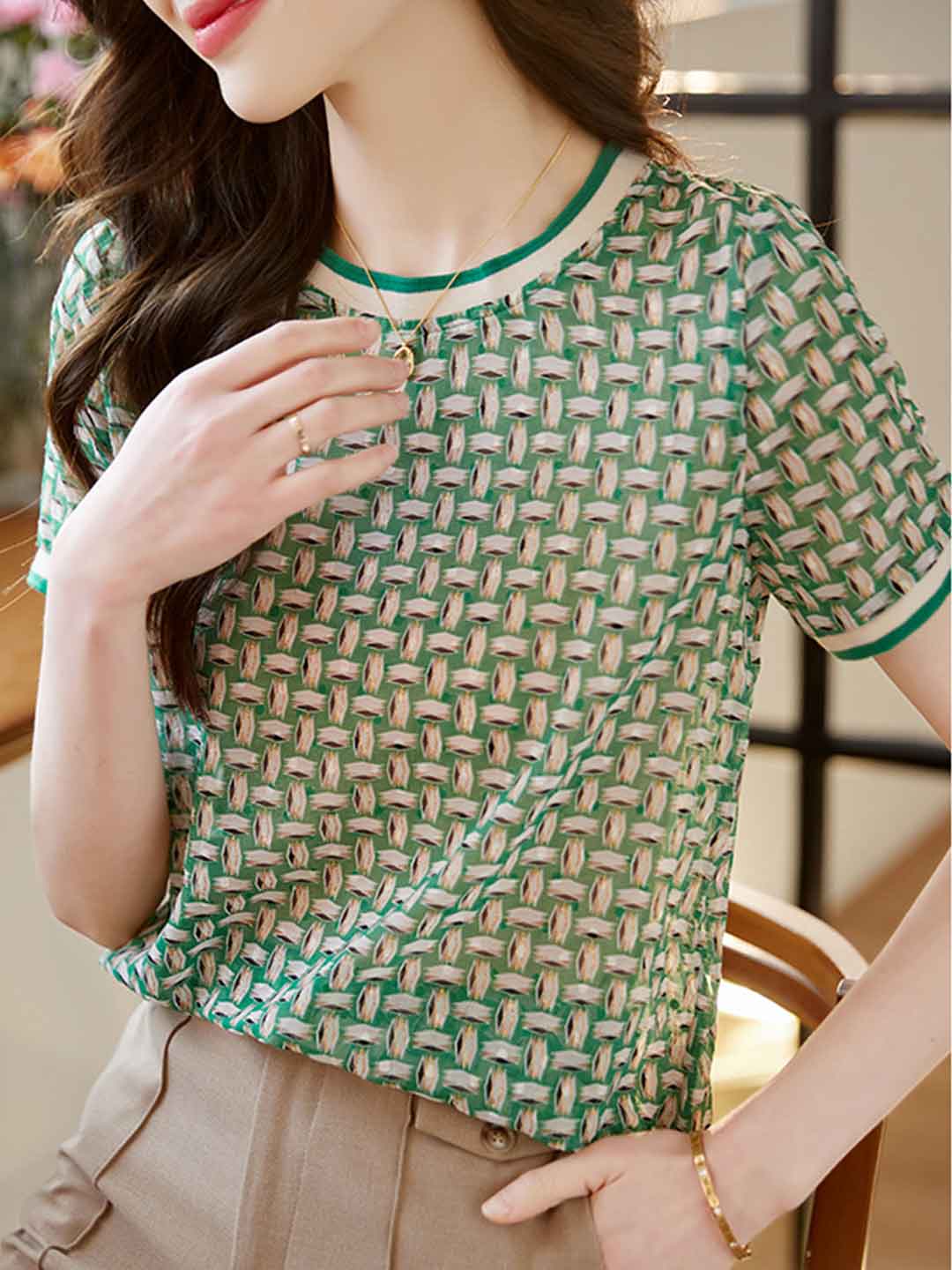 Grace Classic Chiffon Printed Top