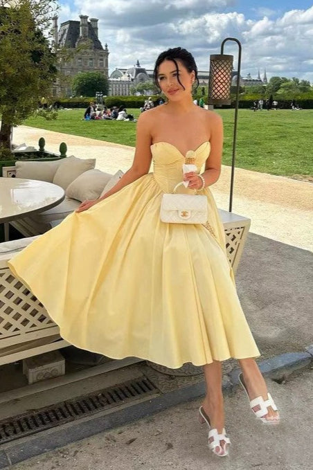 Romantic Bow Boned Strapless Slim Solid Prom Dress