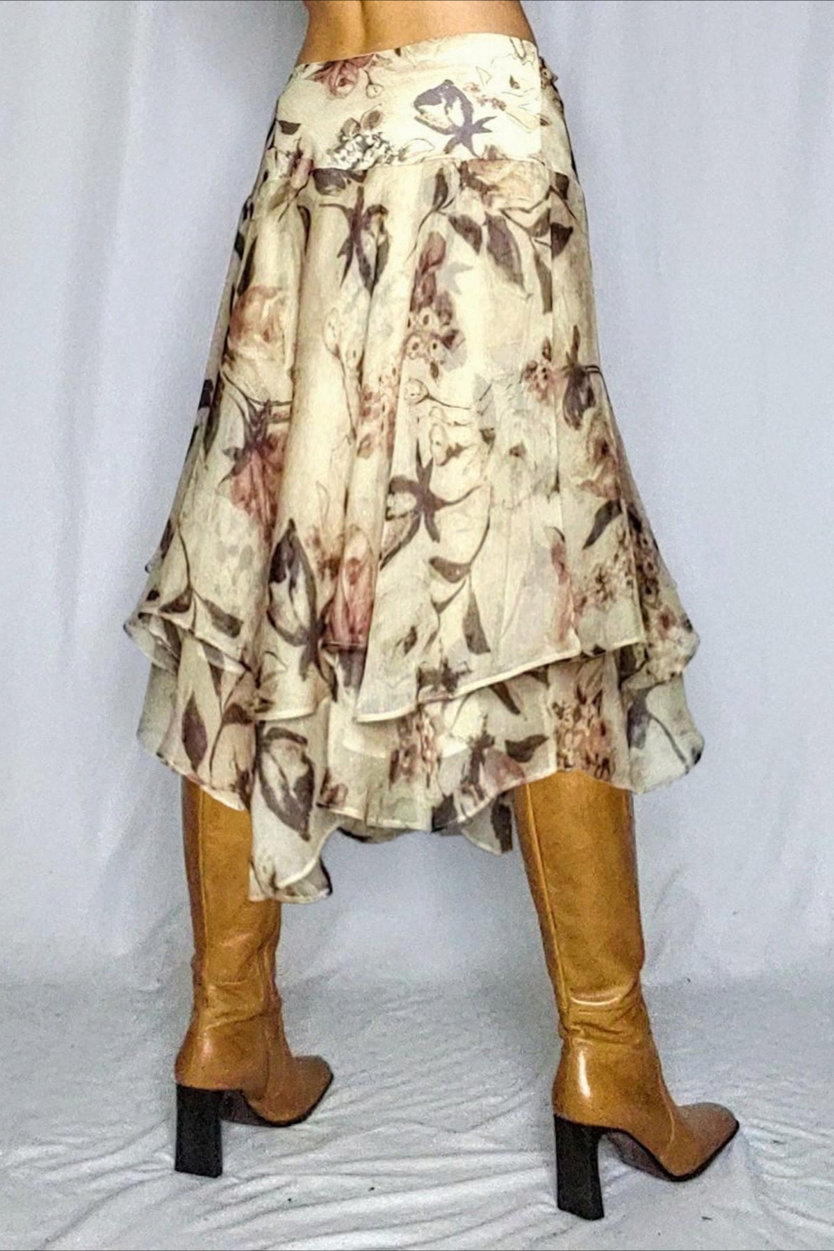 Loose Fit High Waist Mesh Skirt