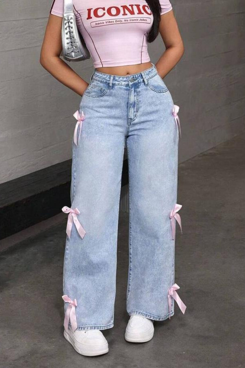 Y2K Bow Applique Washed Relaxed Jeans