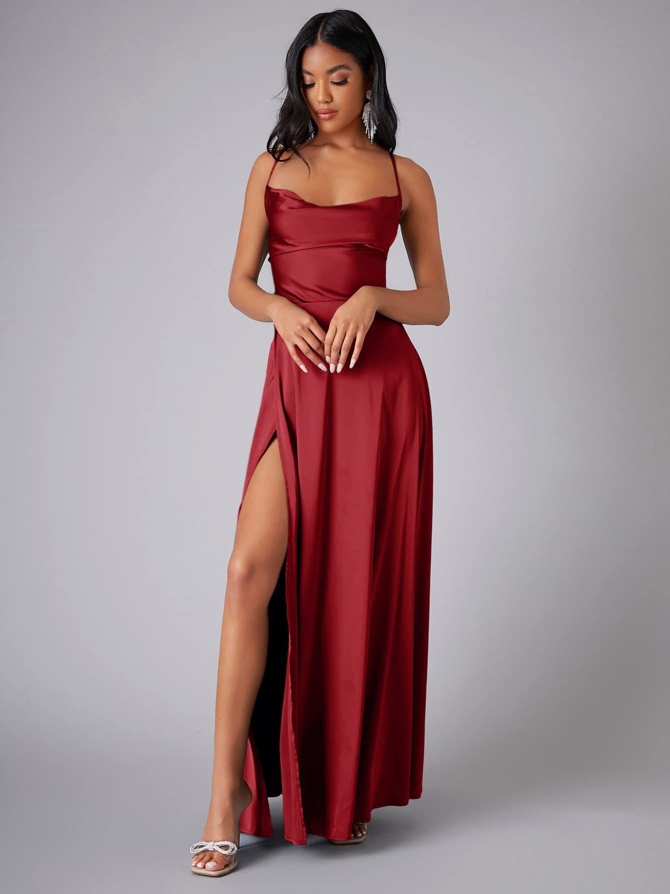 Slimming, Figure-hugging Backless Halter-neck Long Dress