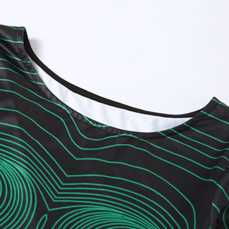 Long sleeve crewneck body print maxi dress