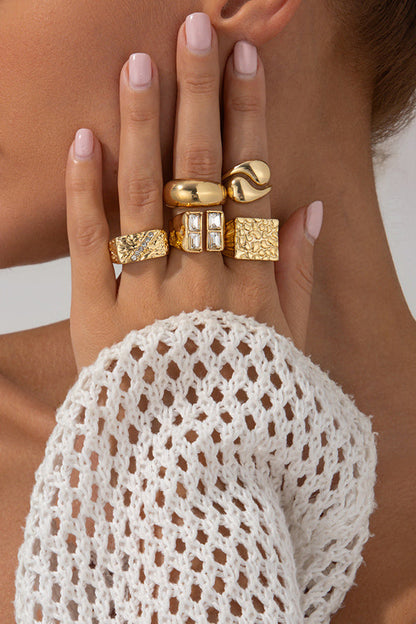 Fashionable Hollow Diamond Irregular Retro Ring