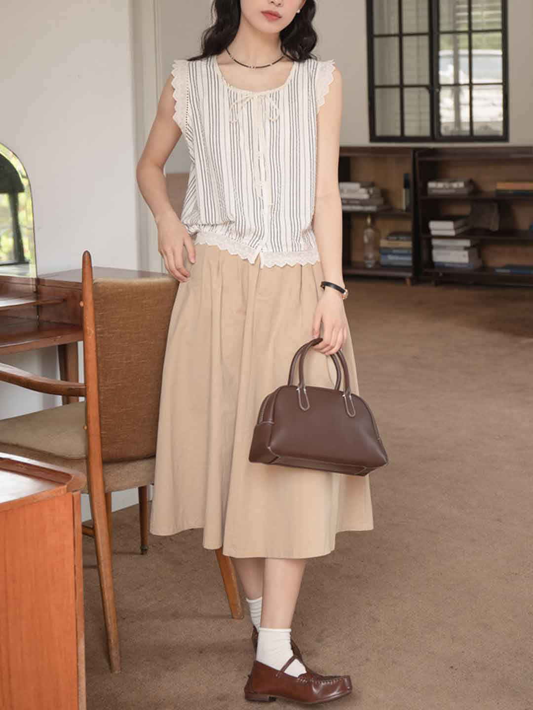 Gianna Vintage Crew Neck Lace Striped Top