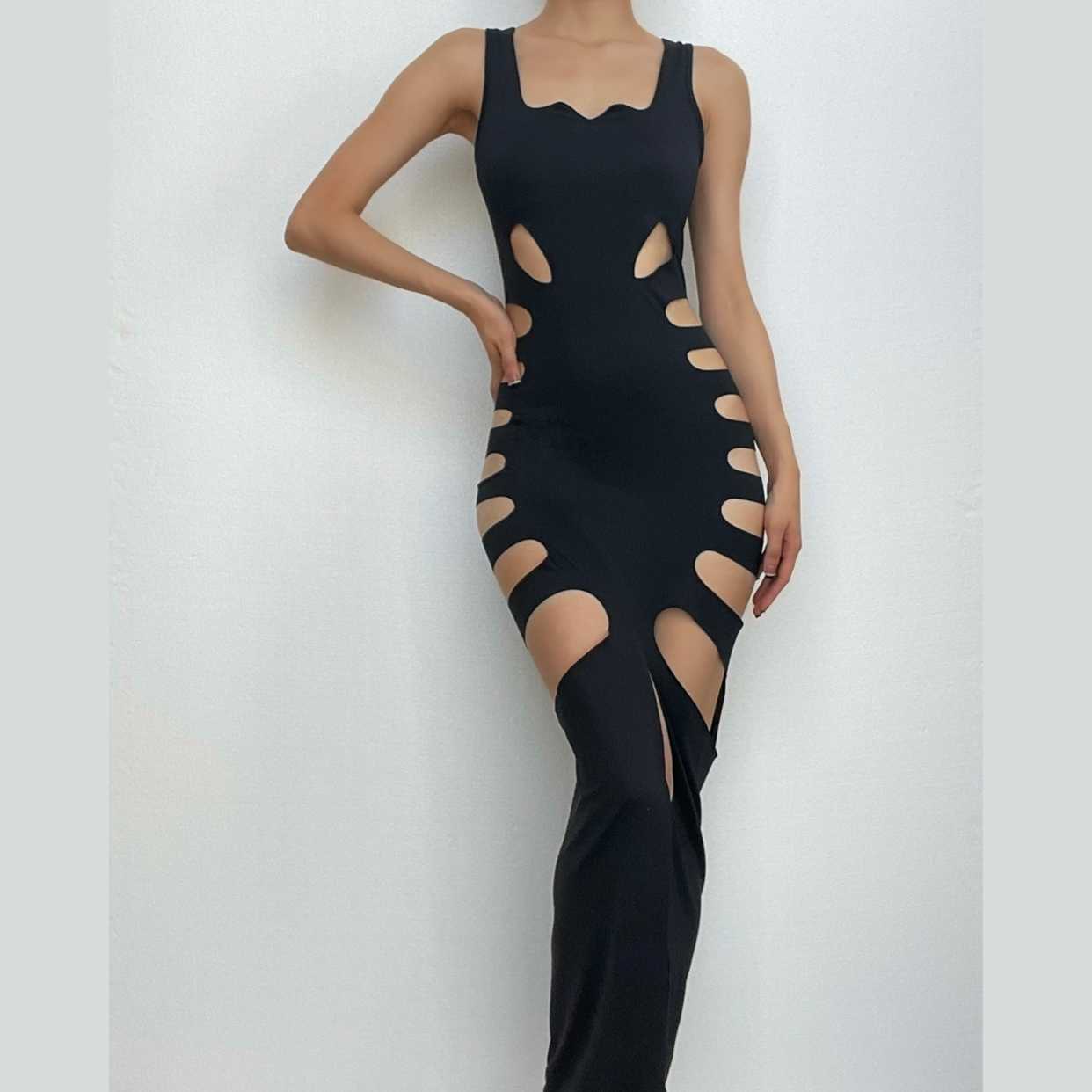 Scoop Neck Sleeveless Side Cutout Hollow Out Bodycon Maxi Dress