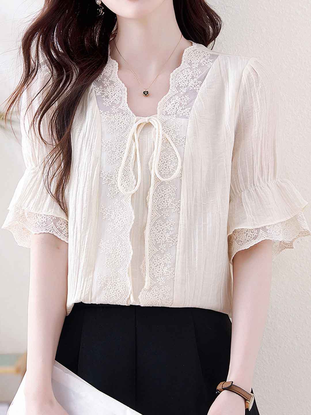 Genesis Retro V-neck Lace Tie Shirt