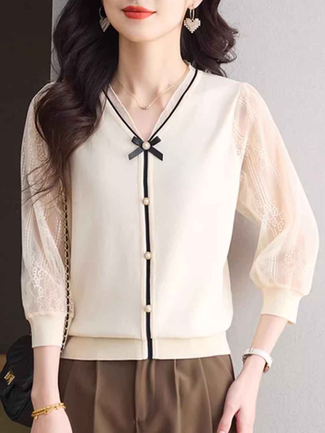 Taylor Loose V-Neck Bow Lace Knitted Top