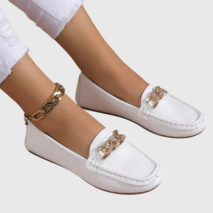 AmyVictoria | Flat Diamond Buckle Loafers