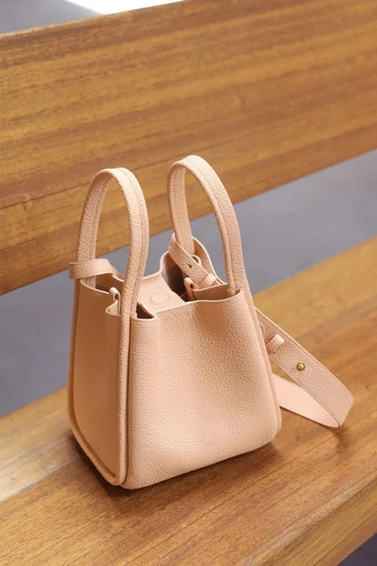 Minnie Medium Bucket Bag
