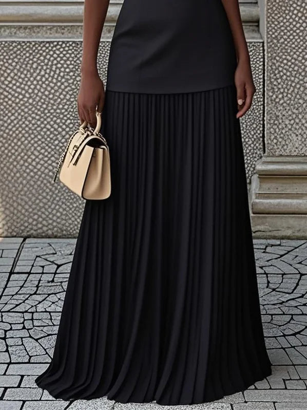 Women's Sleeveless Maxi Dress with Flowing Pleats – Elegant Bridesmaid Gown