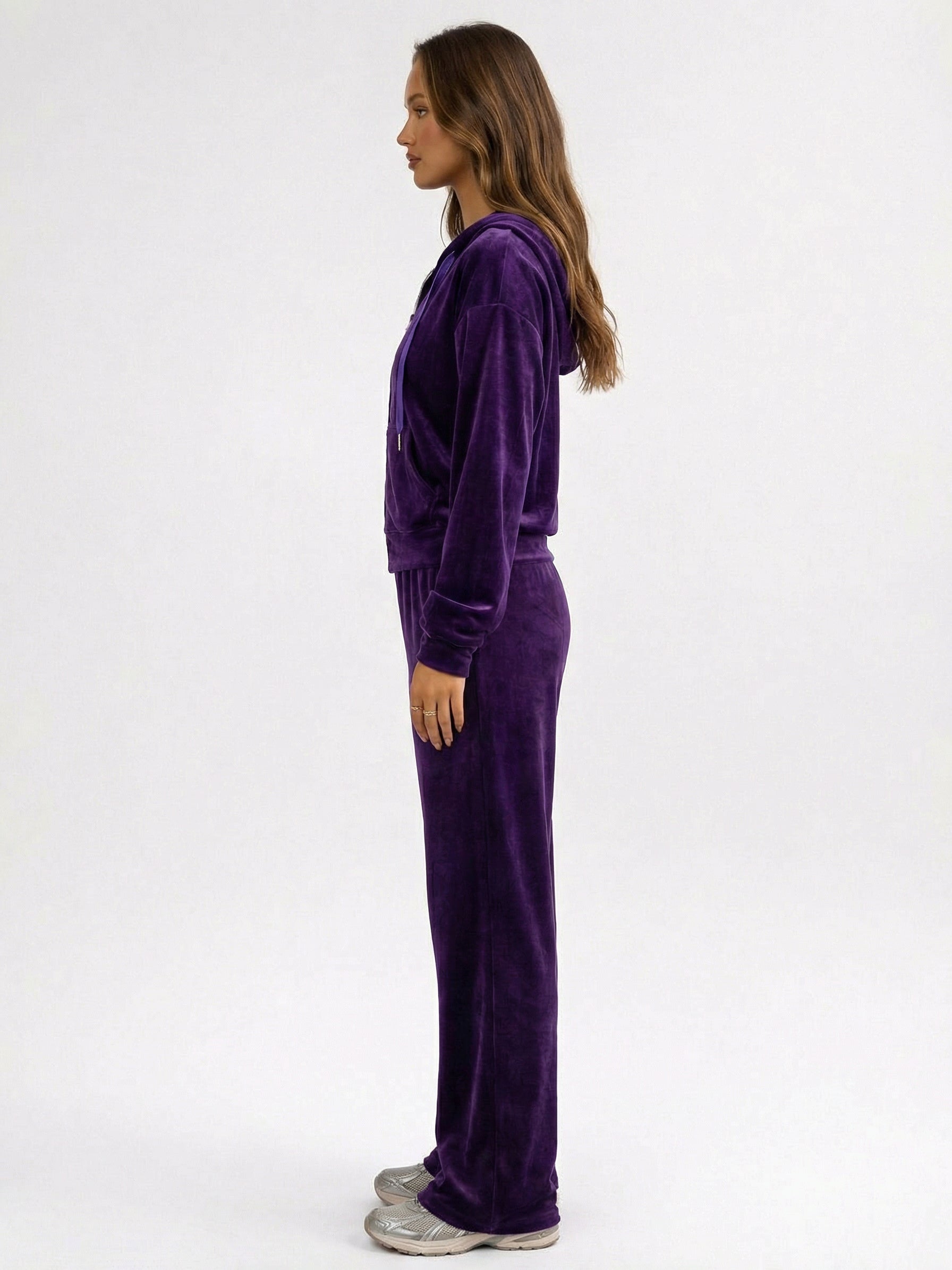 Velour Wide Leg Casual Fit Tracksuit For Women 2026