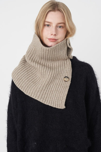 Wool Blend Solid Knitted Removable Buttoned Scarf