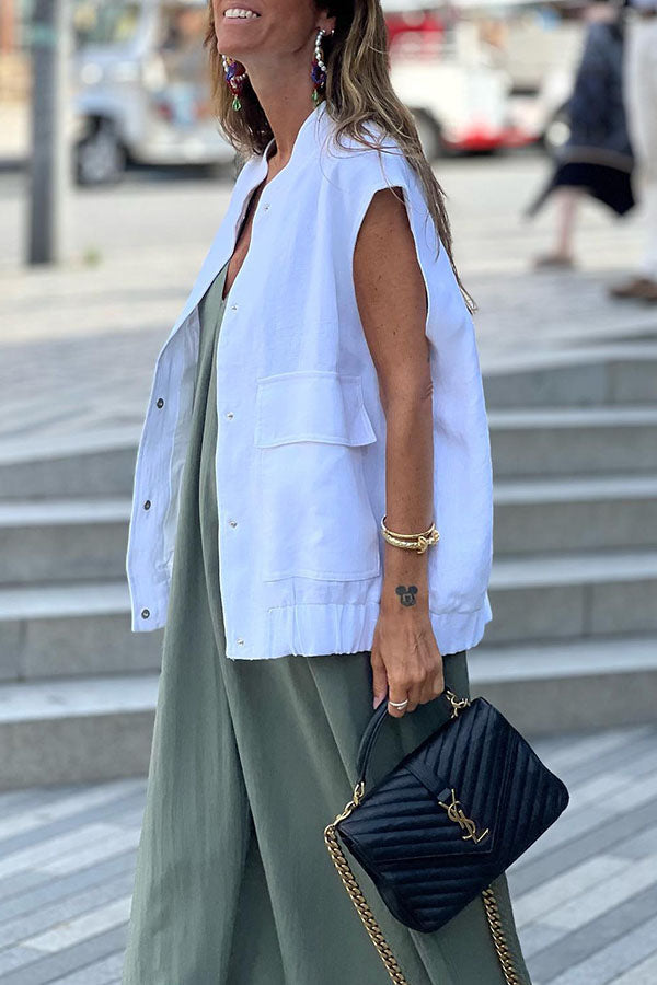 V-neck sleeveless dress with suspenders