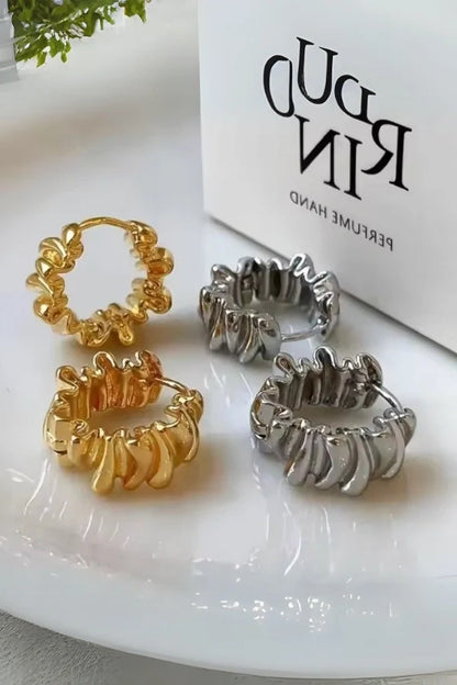 Stella Sculpted Hoops