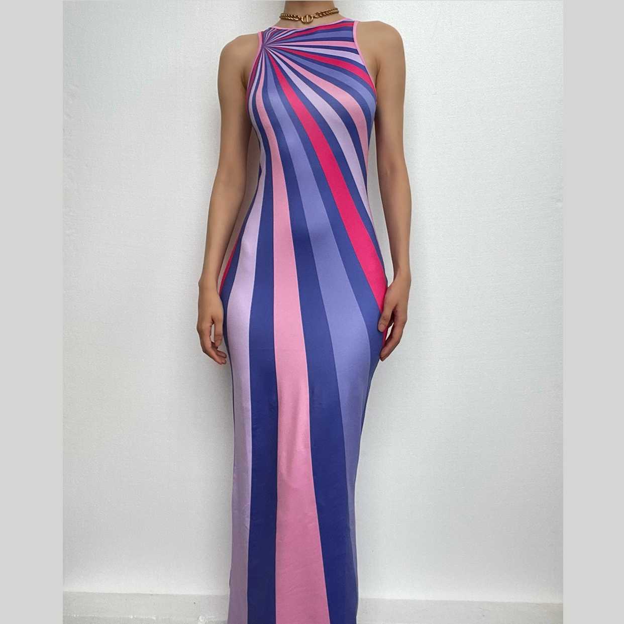 Striped contrast sleeveless backless crewneck maxi dress-final-sale