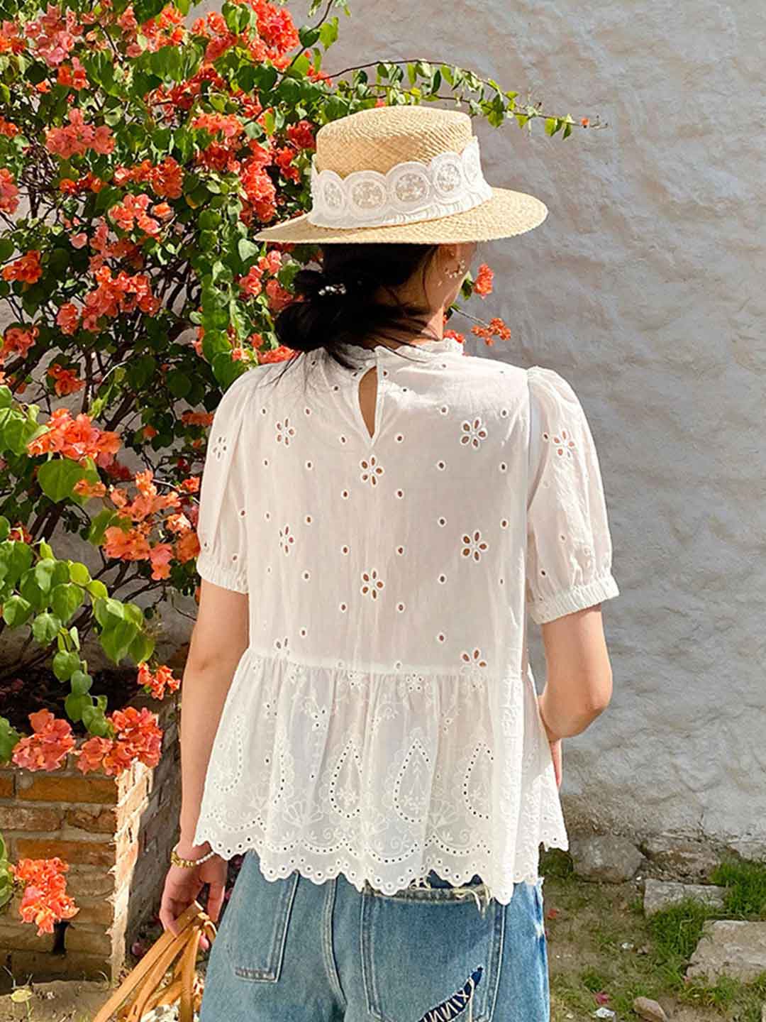Arianna Retro Auricular Puff Sleeve Embroidered Top