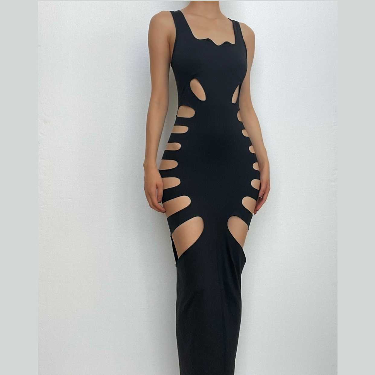 Scoop Neck Sleeveless Side Cutout Hollow Out Bodycon Maxi Dress