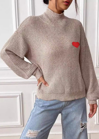 Heart Detail Half Turtleneck Pullover
