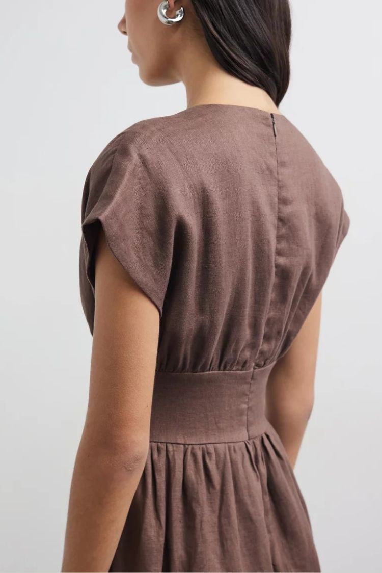 Della Linen Blend Short Sleeve Fitted Waist Maxi Dress