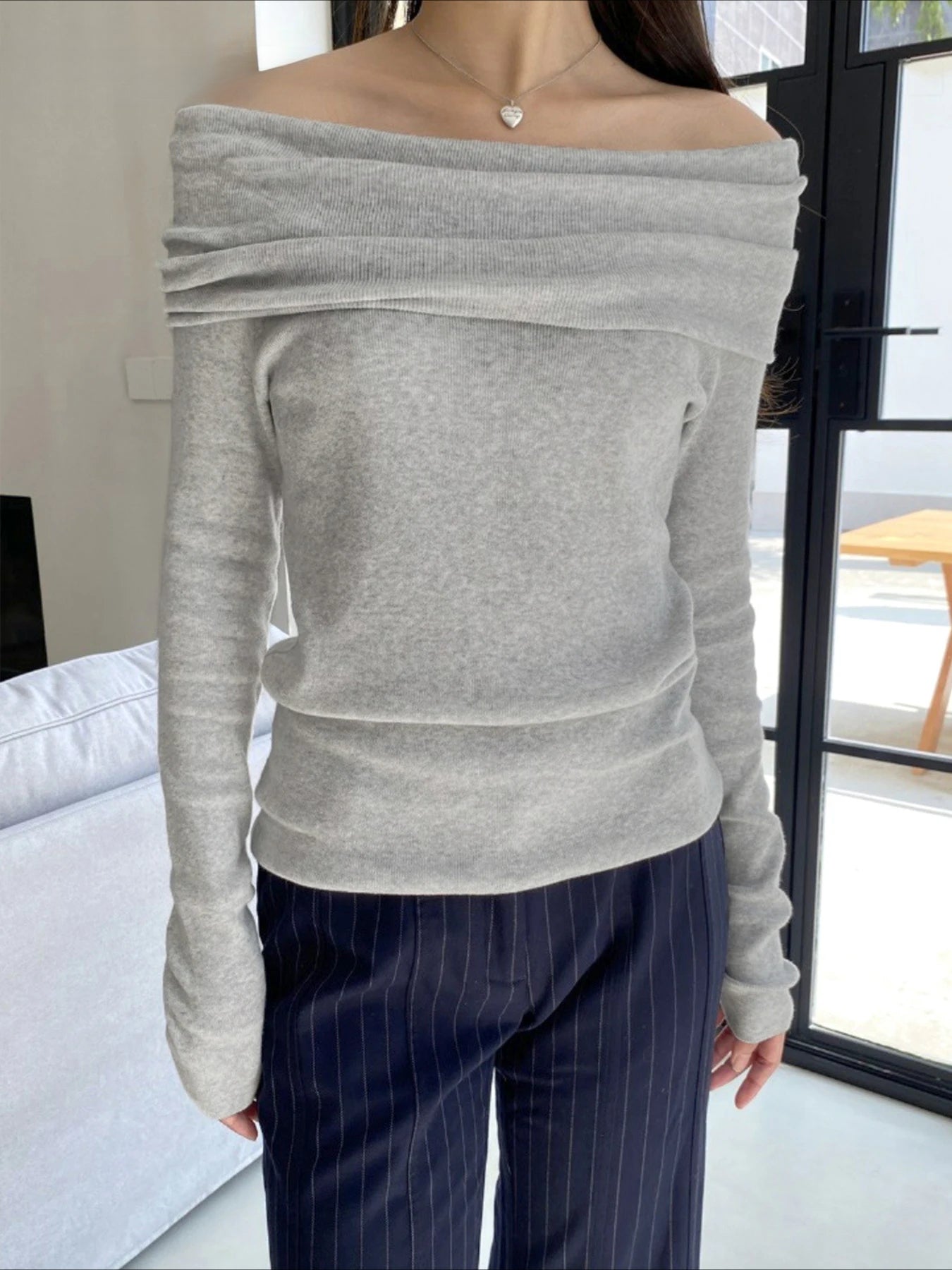 Slim Off-Shoulder Solid Slash Neck Long Sleeve Knit Top
