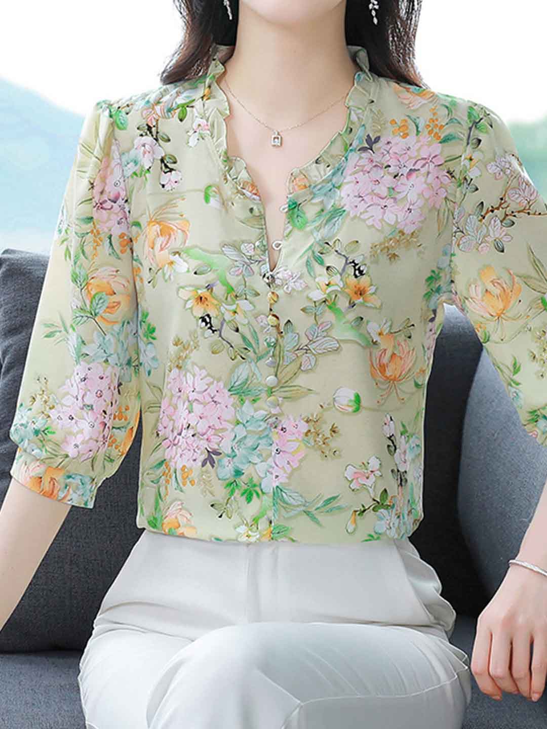 Bailey Loose V-neck Floral Ruffle Chiffon Top