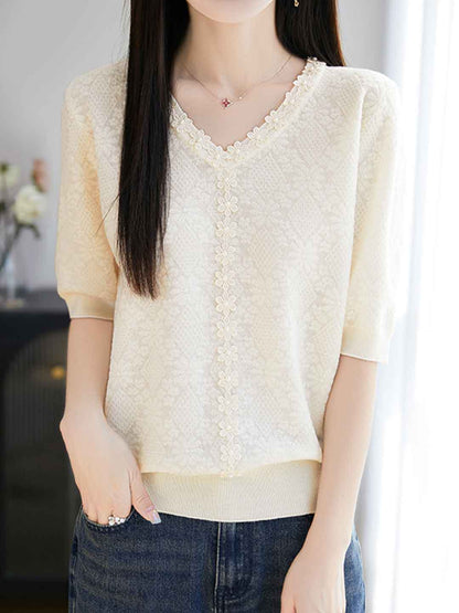 Ariana Loose V-Neck Beaded Floral Top