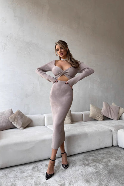 Ruched Knot Slim Fit Maxi Dress