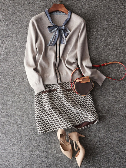 Alyssa Retro Scarf Collar Bow Tie Knitted Sweater