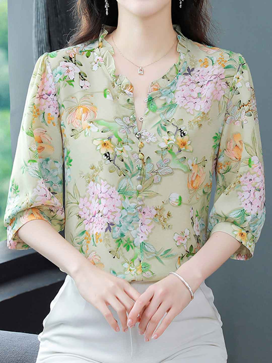 Bailey Loose V-neck Floral Ruffle Chiffon Top