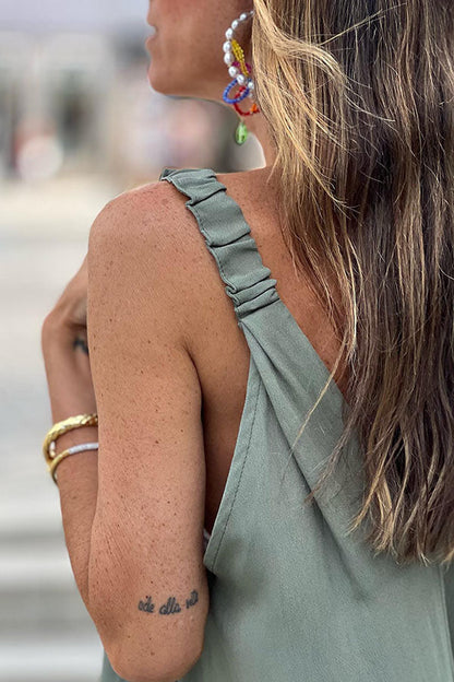 V-neck sleeveless dress with suspenders