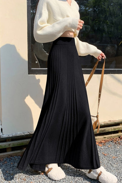 High-Waisted Full Circle Relaxed Skirt