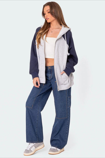 Washed Oversized Mid-Rise Cargo Pocket Straight-Leg Jeans