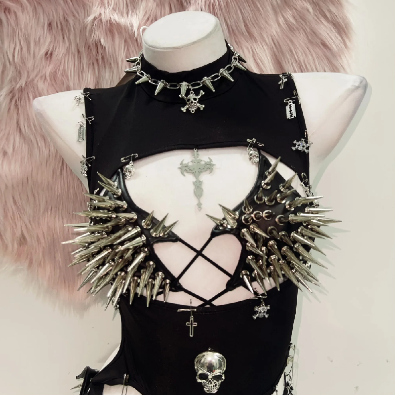 High neck rivet skull applique PU leather short pant set