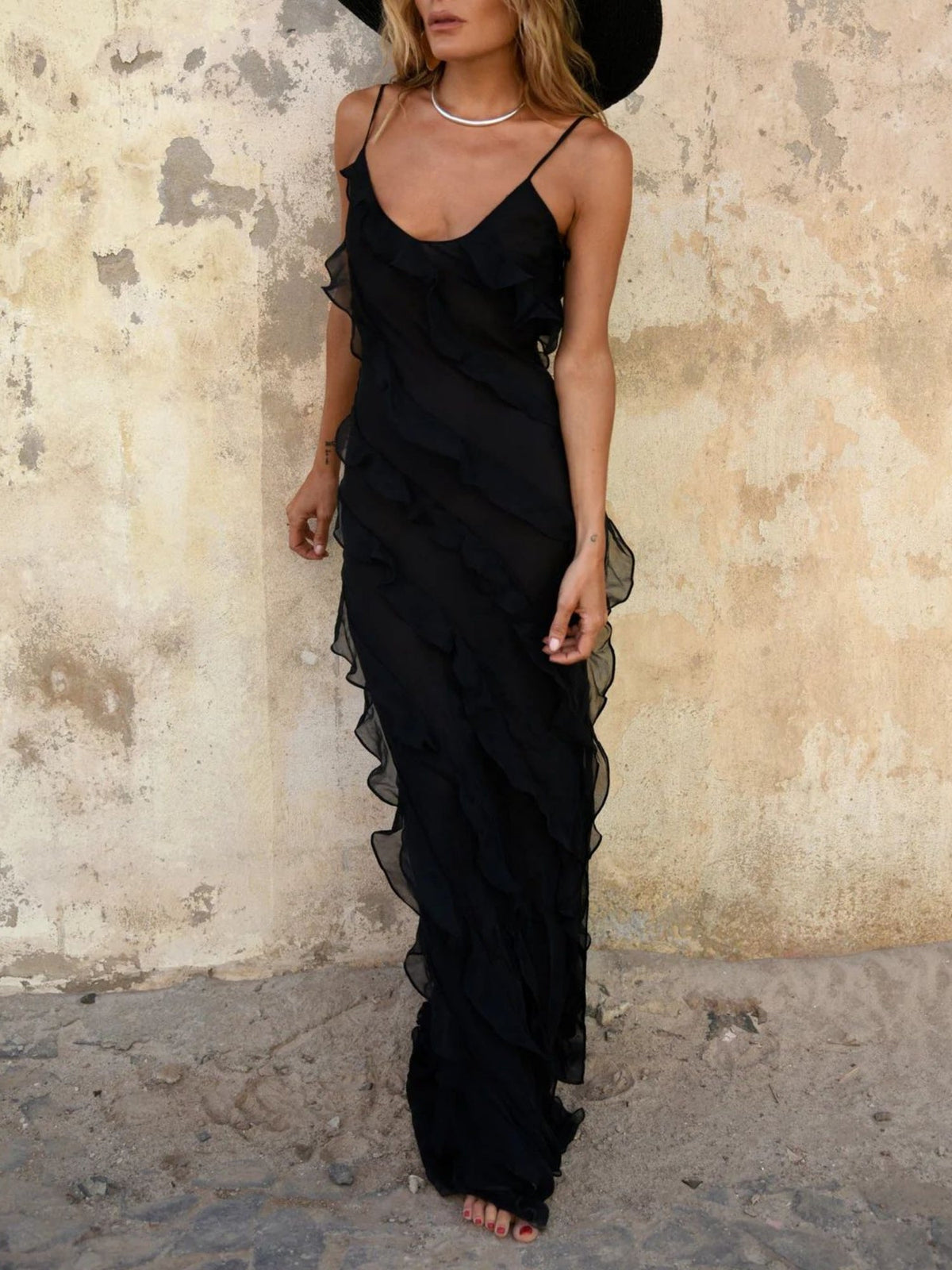 Ruffle Backless And Slit V-neck Suspenders Maxi Dresses