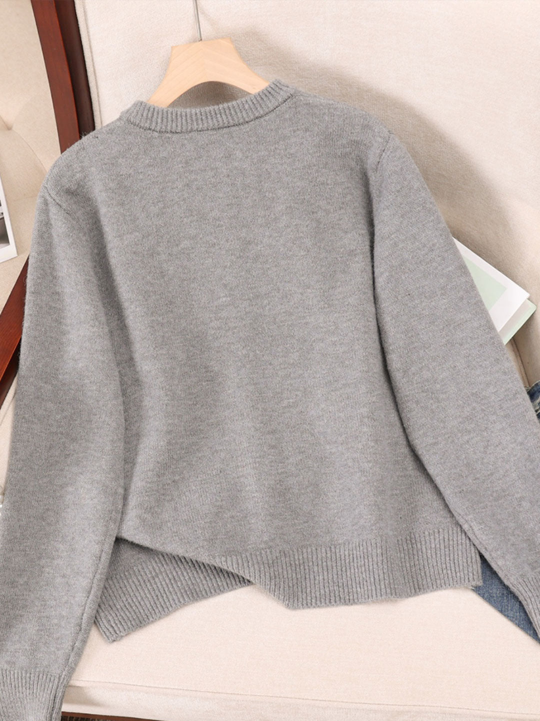 Aaliyah Classic Crew Neck Buttoned Knitted Cardigan-Red