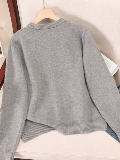 Aaliyah Classic Crew Neck Buttoned Knitted Cardigan-White