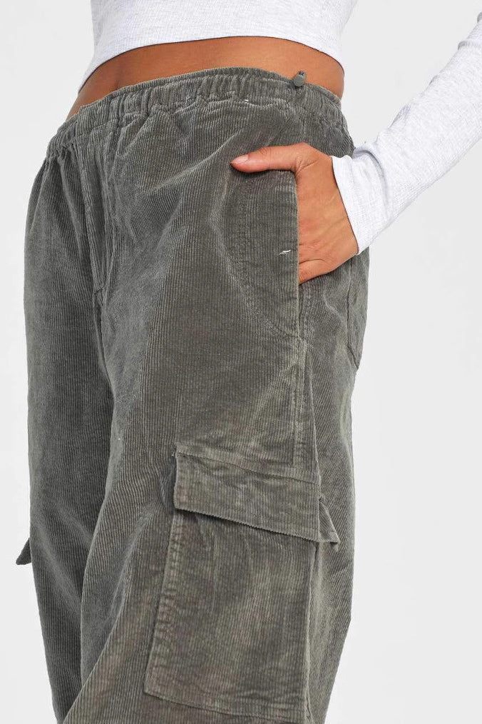 Vintage Loose Fit Straight Leg Cargo Pant